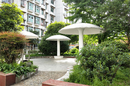 沿河观景采光充足拎包入住上学方便出行便利随时看房